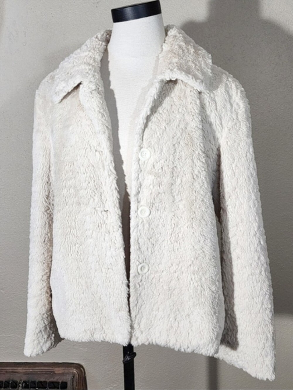 Erin London Jacket Faux Fur Button Front Off-White Size L - Picture 6 of 13